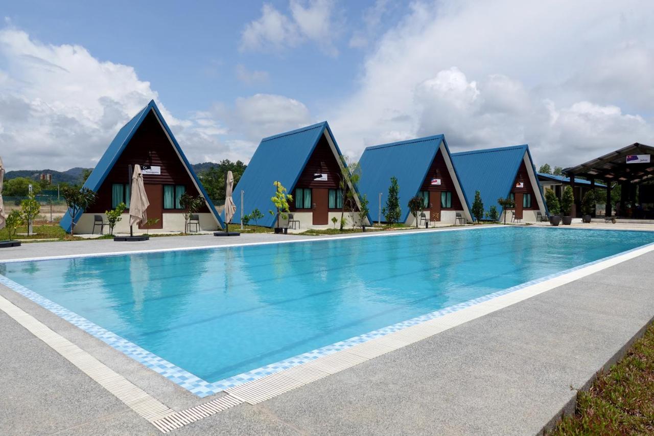 Senta Adventure Camp & Resort Minyak Beku Exterior photo